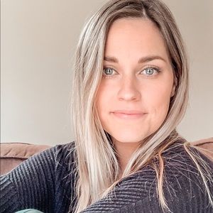 Meet your Posher, Carly